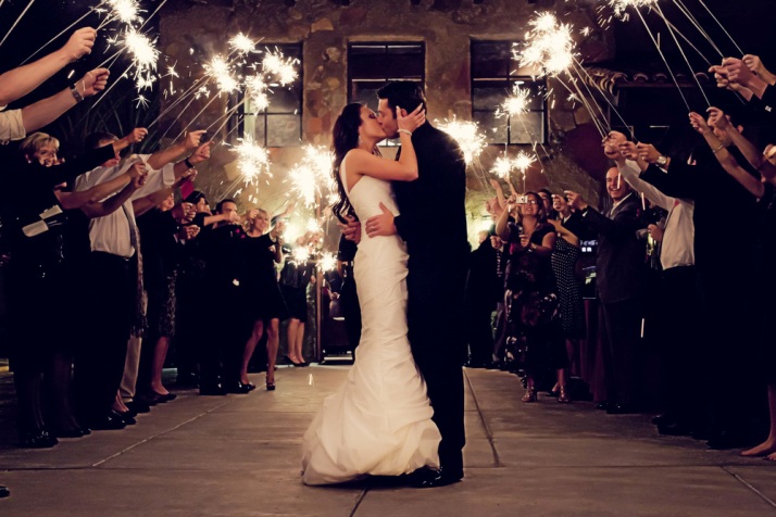 Фото бенгальские огни на свадьбе — Бородино | borodino.salutsklad.ru